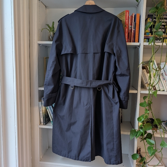 Vintage London Fog Trench Coat Lightweight Oversized Navy Plaid Lining Large 42R - Picture 8 of 15